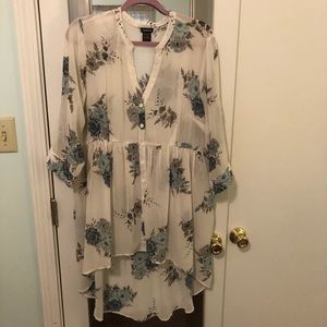 Torrid floral print top.